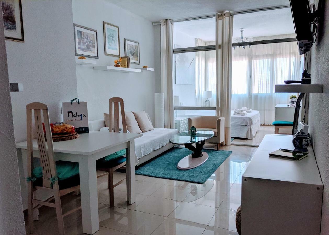 Home Away In The Heart Of Town Torremolinos Exterior photo