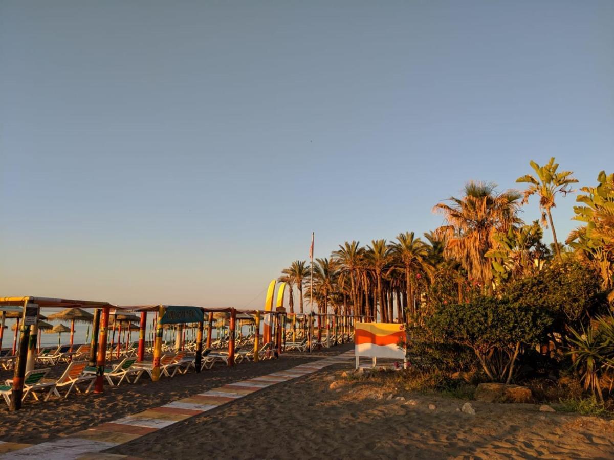 Home Away In The Heart Of Town Torremolinos Exterior photo